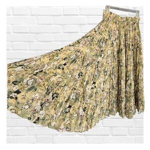Sarah Arizona Sm Floral Broomstick Tiered Maxi Skirt Bohemian Fairy Cottagecore